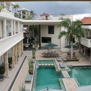 Bali Court Hotel&Apartment